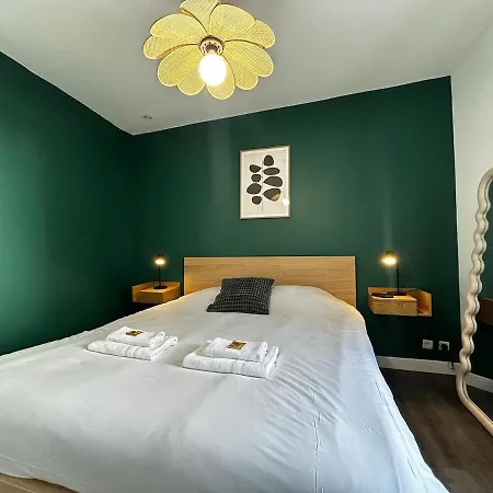 Apartment Laon T3 Moderne Terrasse Et Babyfoot Proche Centre