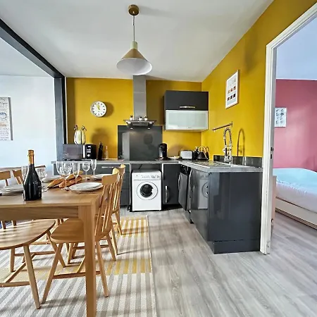 Laon T3 Moderne Terrasse Et Babyfoot Proche Centre Apartment *